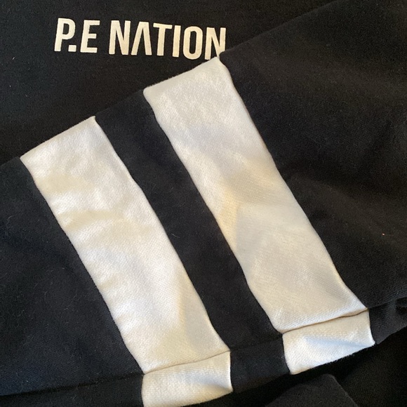P.E Nation black sweatshirt - Picture 5 of 8